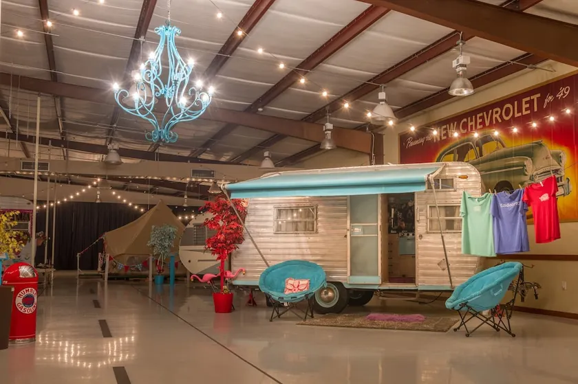 Unique Lodging in Round Top, Texas - Image 1