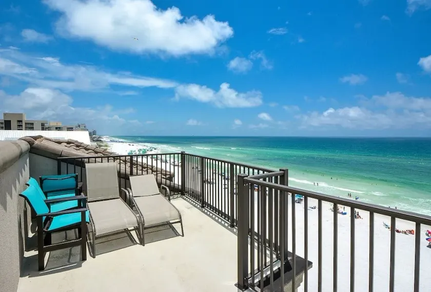 Ocean Front Escape 4 Bedroom Home by RedAwning - Image 1