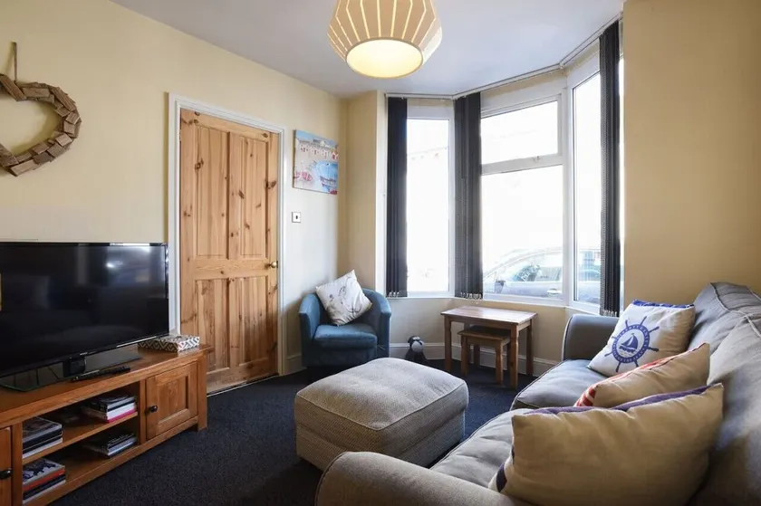 Victory House, Southsea - Image 1