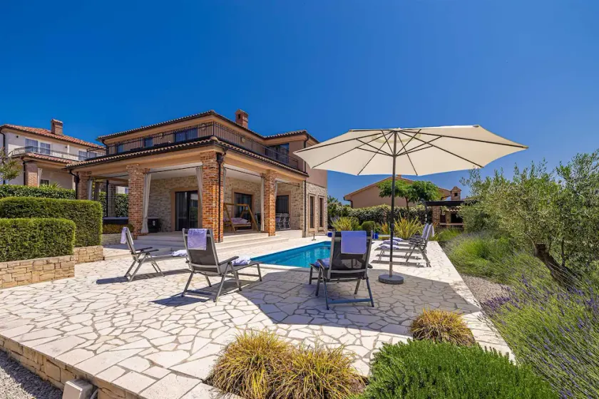 Vidunderligt og romantisk feriehus  med privat pool i Linardici, Island Krk, Kroatien med plads til 6 personer - Image 1