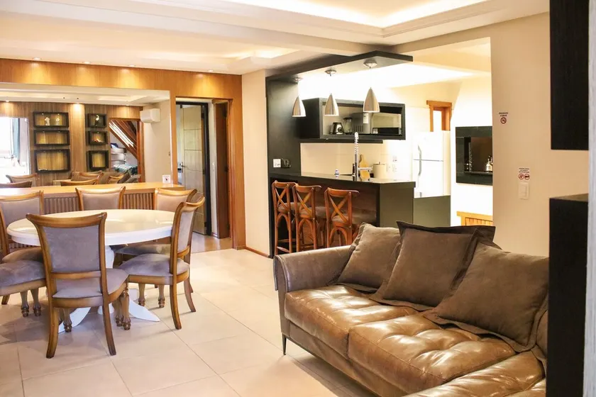 Gramado Penthouse Apartment 16- 4Dorm Deluxe Modern Air-conditioned !!! - Image 1