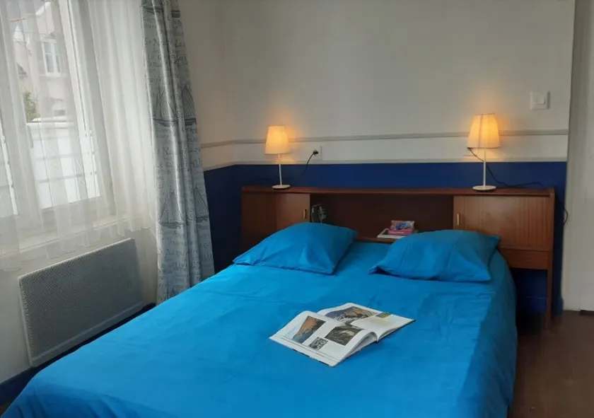 Appartement Lumineux AU Sein D'une Maison DE Caractere - Image 1