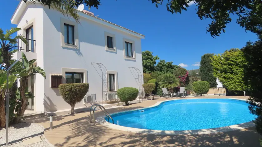 Beautiful 3 bed 2 bath Villa with large private pool - Secret Valley Golf Resort - Image 1