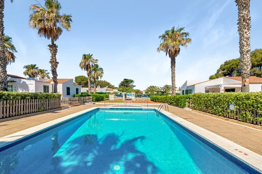 Maison de vacances 'Sa Calma House' avec piscine partagée, terrasse privée et climatisation - Image 1