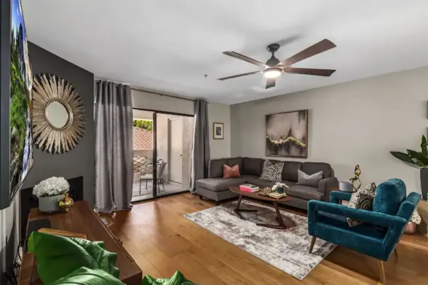 Super Host with great reviews! Fantastic Location- Biltmore Luxury Condo - Image 1