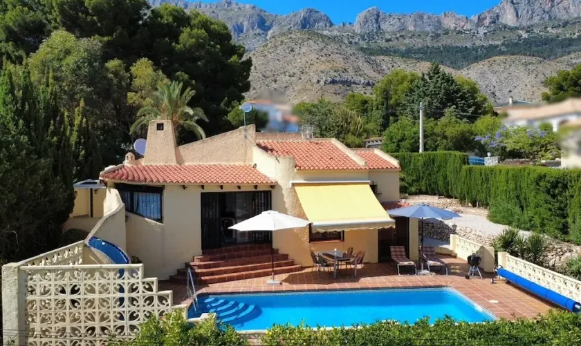 TOP-Villa, freistehend, Klima, W-LAN, eigener Pool + Terrasse/Garten, Meerblick - Image 1