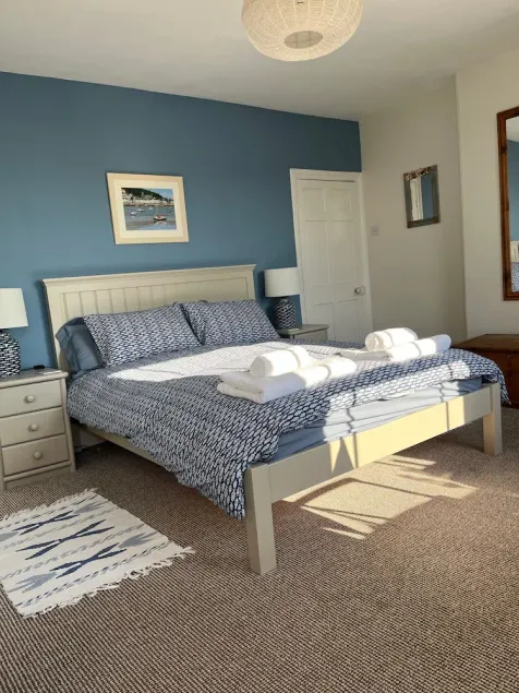 Halsbury Quayside Cottage, Appledore, Devon - Image 1