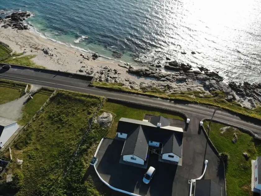 Coral Strand Lodge, Ballyconneely - Image 1