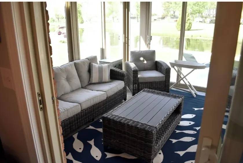 Waterfront Property newly remodeled - Image 1