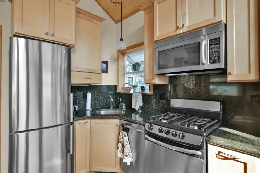 Cozy Guesthouse in the Heart of Prescott! - Image 1