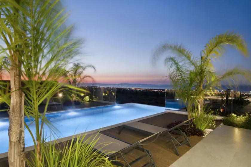 The Oasis - Image 1