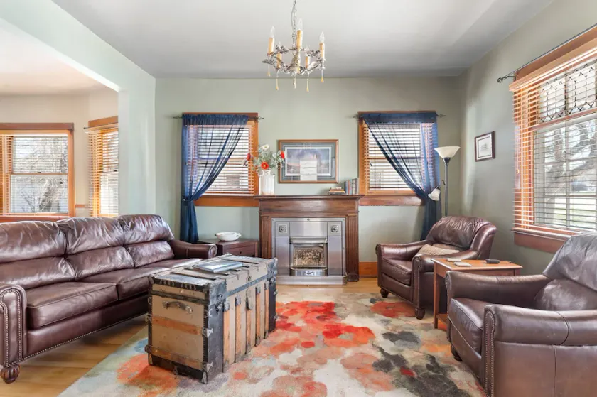 Stay in this beautiful 1905 Craftsman Bungalow. - Image 1