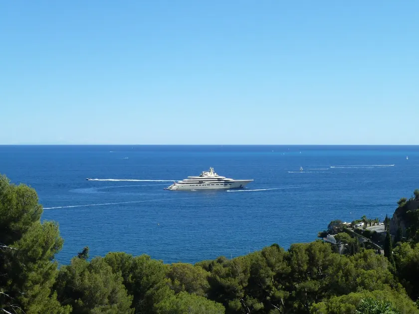 Eze Bord MER Apartamento Mobiliado na villa - Image 1