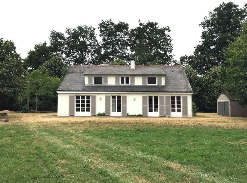House completely renovated in 2015 - Image 1
