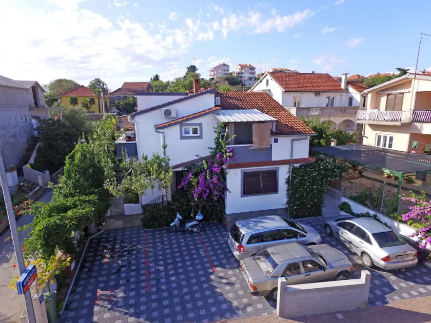 Apartments Ante - Image 1