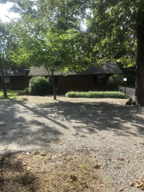 Twelve Oaks Resort - 1/4 mile from Lake Norfork Marina - Image 1