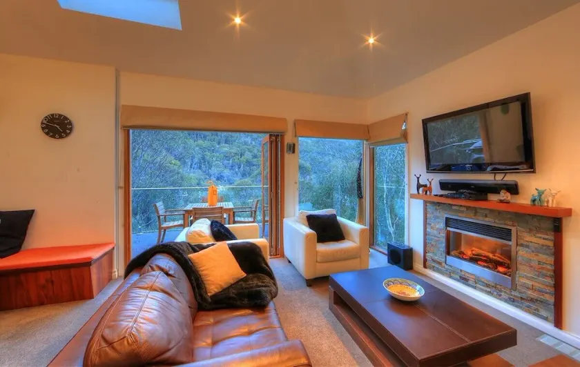 Neebarran Lodge Thredbo - Ski In Ski Out - Image 1