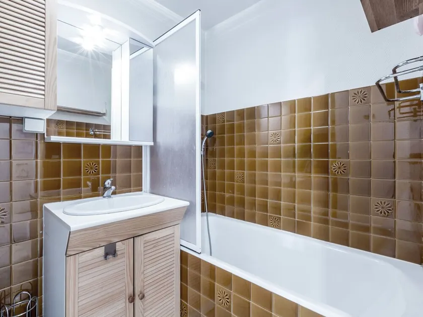 3*** Quiet Apartment with Pets Allowed and Parking, Near Slopes in La Clusaz - Image 1