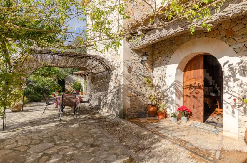 YourHouse Can Jaume, privat finca med swimmingpool i Artà - Image 1