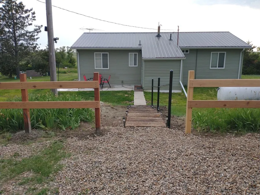 LITTLE PALACE ON THE PRAIRIE. THE BEST KEPT SECRET!! - Image 1