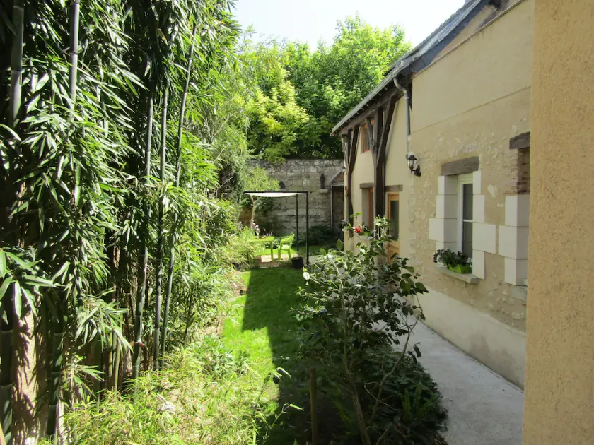 Casa con patio interior, de 2 a 4 camas, a 2 pasos del castillo de Amboise. - Image 1