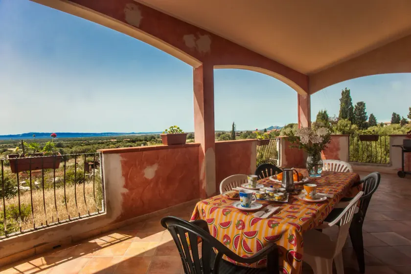 Holiday Home \"Elena\" with Sea View, Air Conditioning & Terrace - Image 1