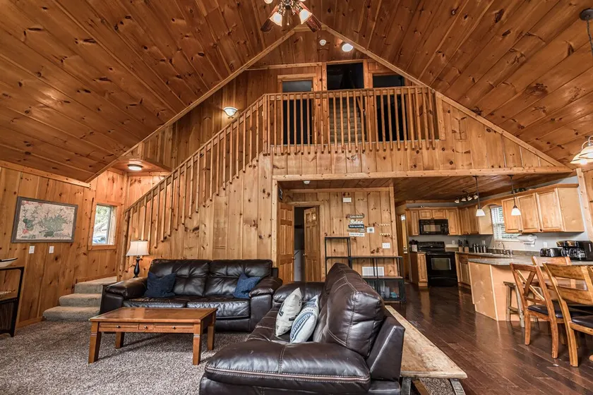 Paradise Inn - 7 BR, Lakefront Home, reduzierte Fallraten und großartige Preise für 2020! - Image 1