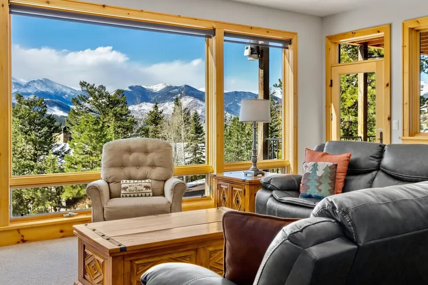 Garlands' Alpine Lodge Condominium 3 Bedroom condo - Image 1