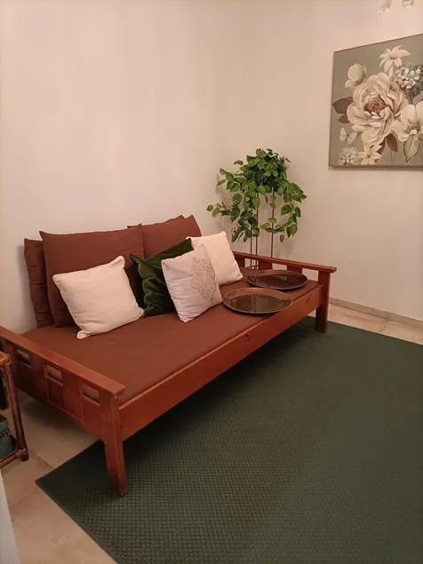 Casa vacanze 'Akademia House - Santarém' con terrazza privata e giardino privato - Image 1