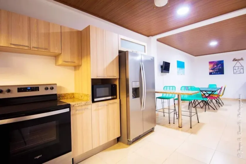 Brilliant Apartment w/pool 3 BDR - near Jaco beach up to 10 people - Image 1