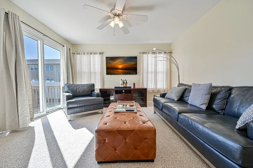 Fall special discount! Steps from the beach!  Come take a siesta at The SeaEsta! - Image 1