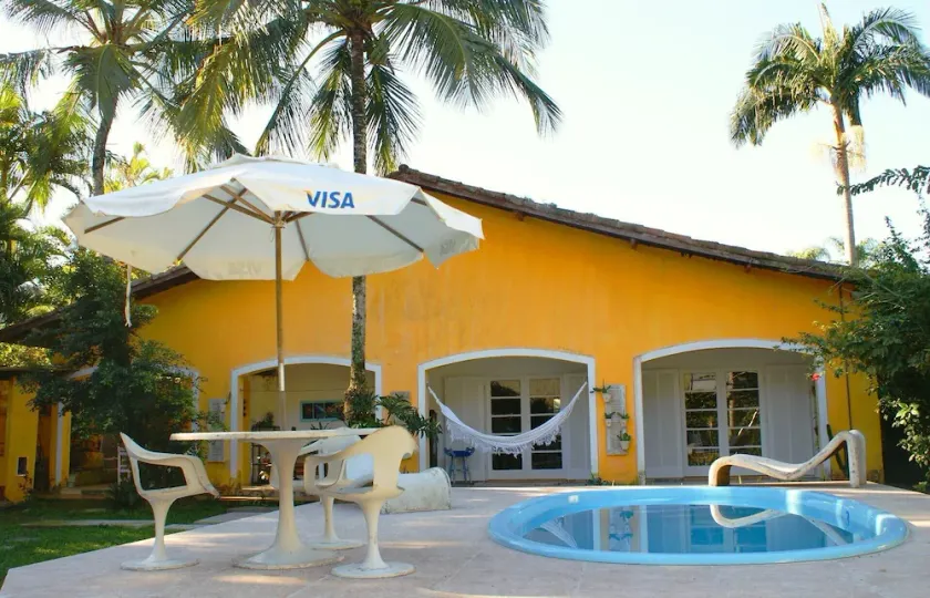 Beachfront house in Guaiúba - 30m from the beach | Guarujá/SP - Image 1
