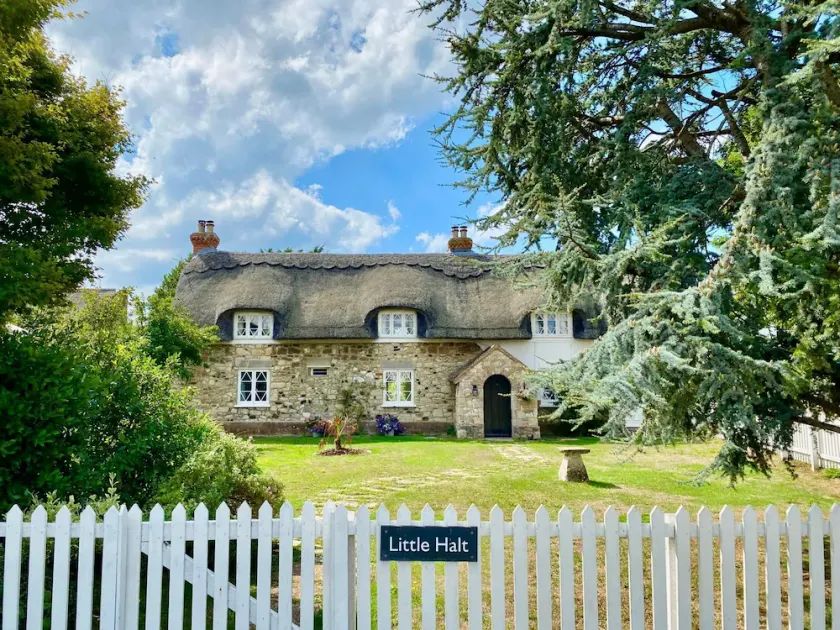 Little Halt - Image 1