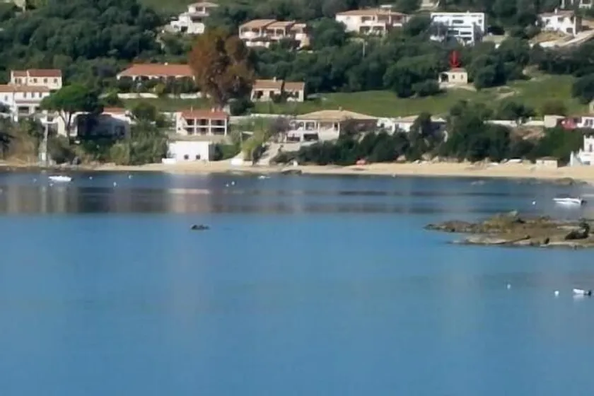 Lovely small villa with wonderful sea view - Image 1
