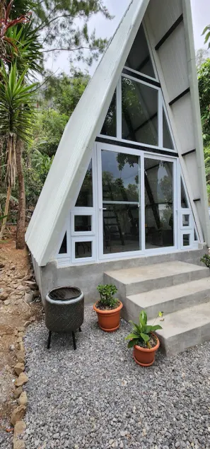 Romantic Chalet at lake Atitlan- private beach - Image 1