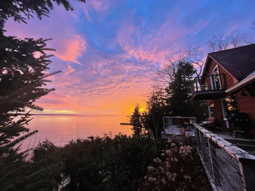 Waterfront Escape at the Tip of Door County - Image 1