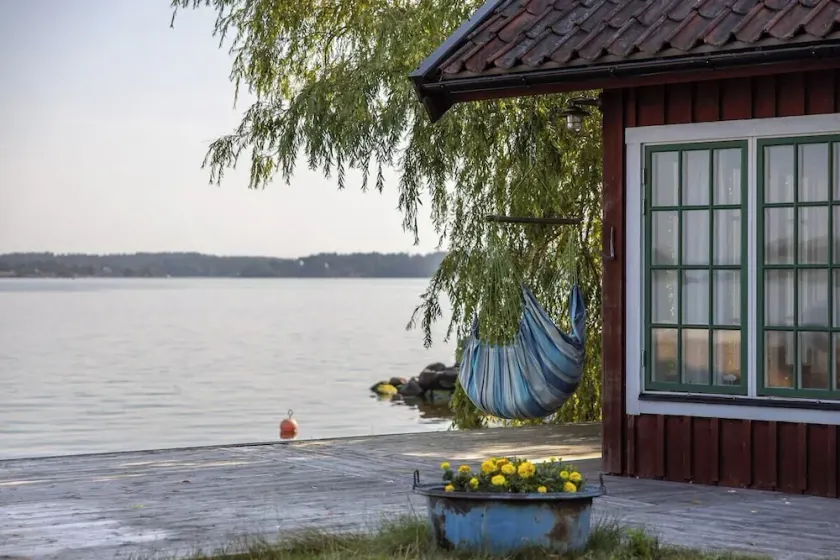 Villa Gökboet is a spacious and ultra-charming oceanfront residence - Image 1