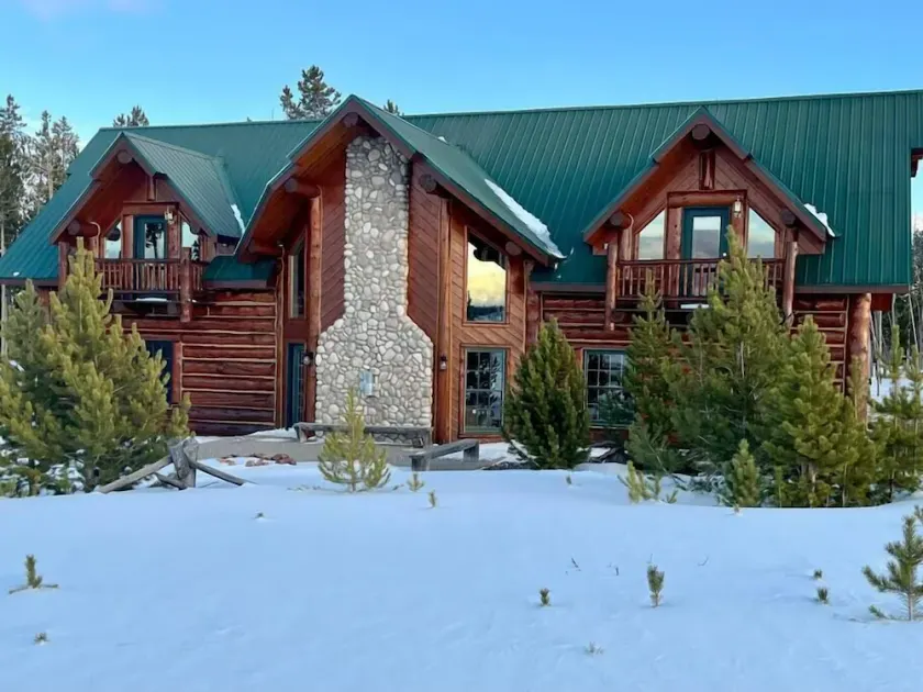 The Wyoming Lodge and Game Room - Image 1