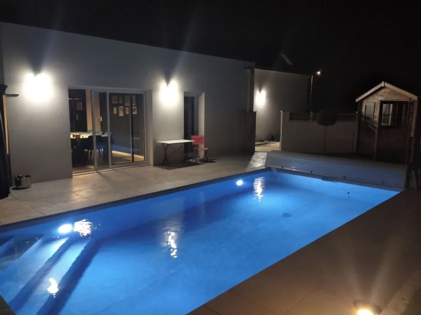 House with pool 3 minutes by bike from the beach - Image 1
