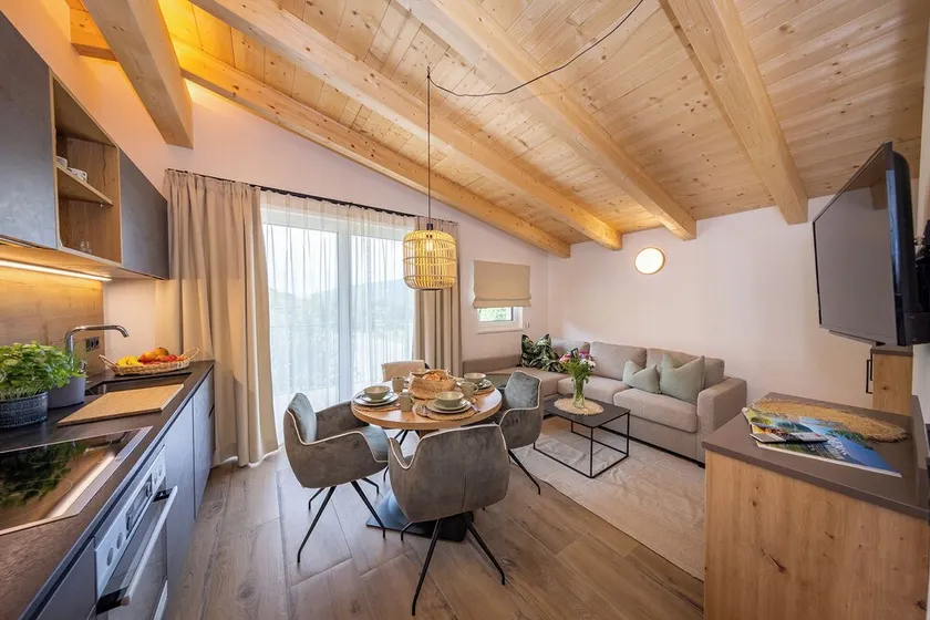 Lennis Apartments by we rent - Image 1