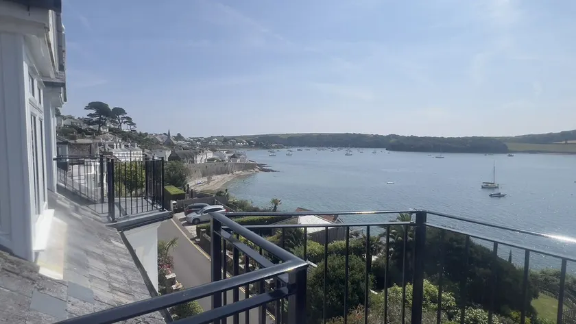 Bessborough Green St Mawes lovely estuary views - Image 1