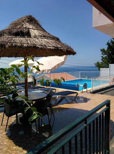 \"Dom Carlos\" Paradise Seaview Villa, avec Sunrise & Sunsets tous les jours! - Image 1