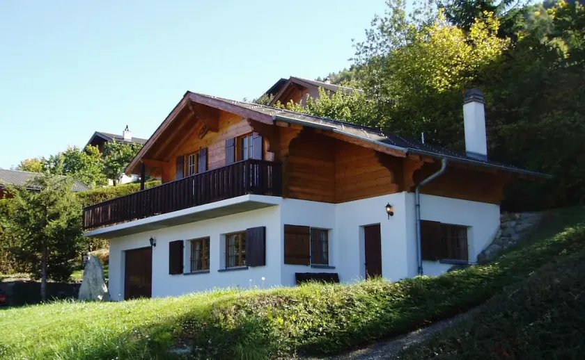 Dreamview ; It's yours ; cozy chalet, lovingly furnished in a sunny location - Image 1