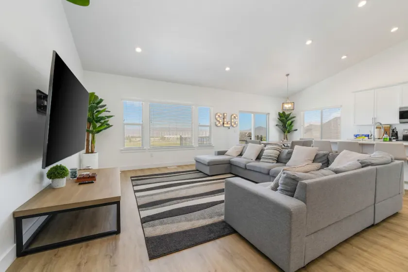 Brand New Construction Home in SLC - Image 1