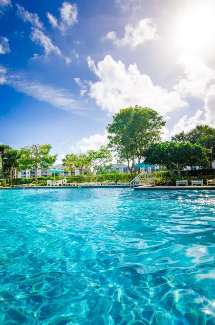 Nyt salgssalg Renoveret 2/2 Luxury Resort Villa i Jupiter Bay nær stranden - Image 1
