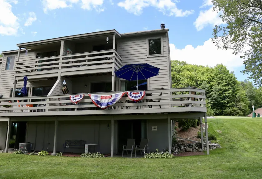 Hideaway Valley #19 - Close to Golf + Skiing - Sleeps 8! - Image 1