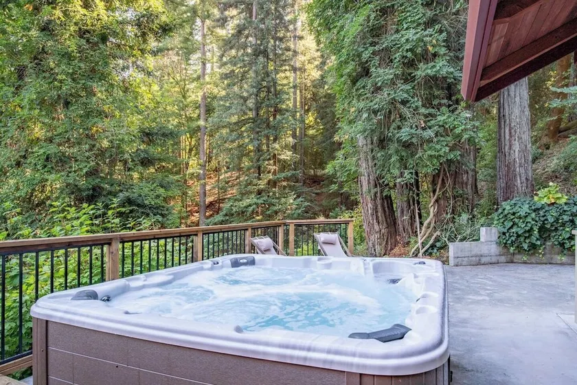 Tariff Discount: Romantic Retreat w/ Spa - Image 1