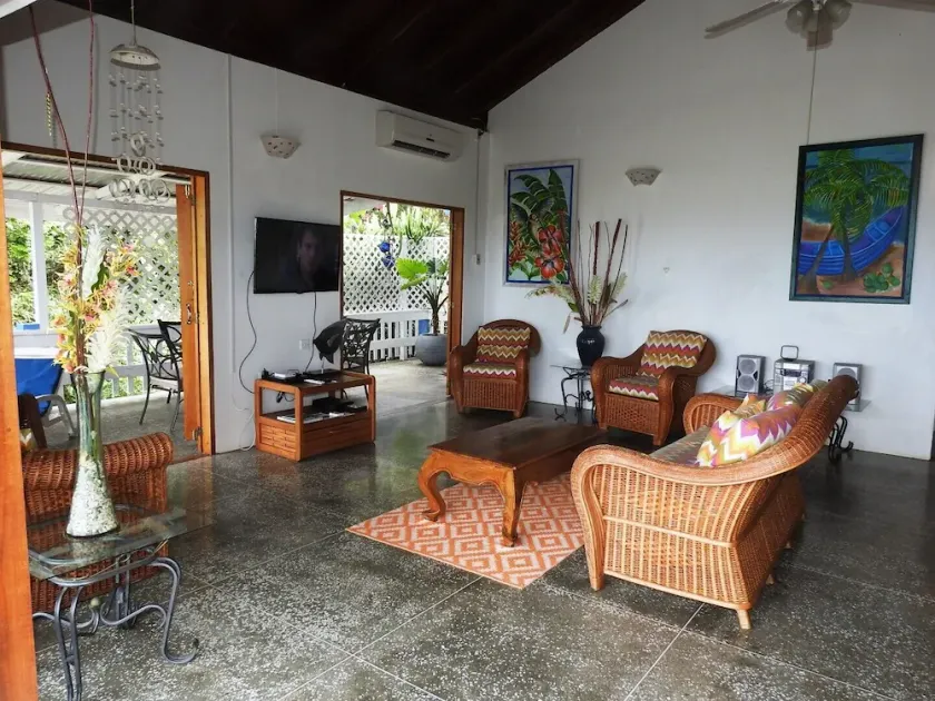 Captain's Quarters at Bayview Villas, overlooking beautiful Stonehaven Bay - Image 1