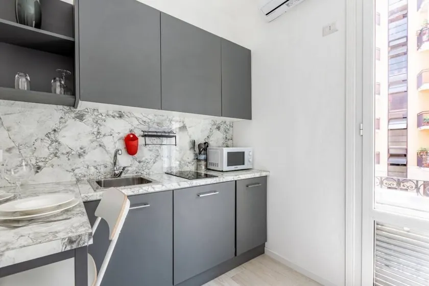 GuestHost – Helle Wohnung, nur 600 m von der Zara Avenue entfernt!x2 - Image 1