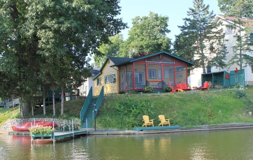 Cozy cabin w fab lake view. Free pontoon w late Aug weeks. fishing! Pets ok! - Image 1